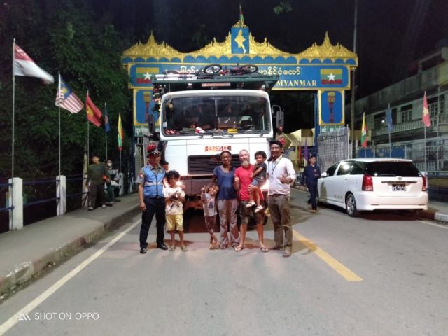 wnf1556 - HWLE1664_small